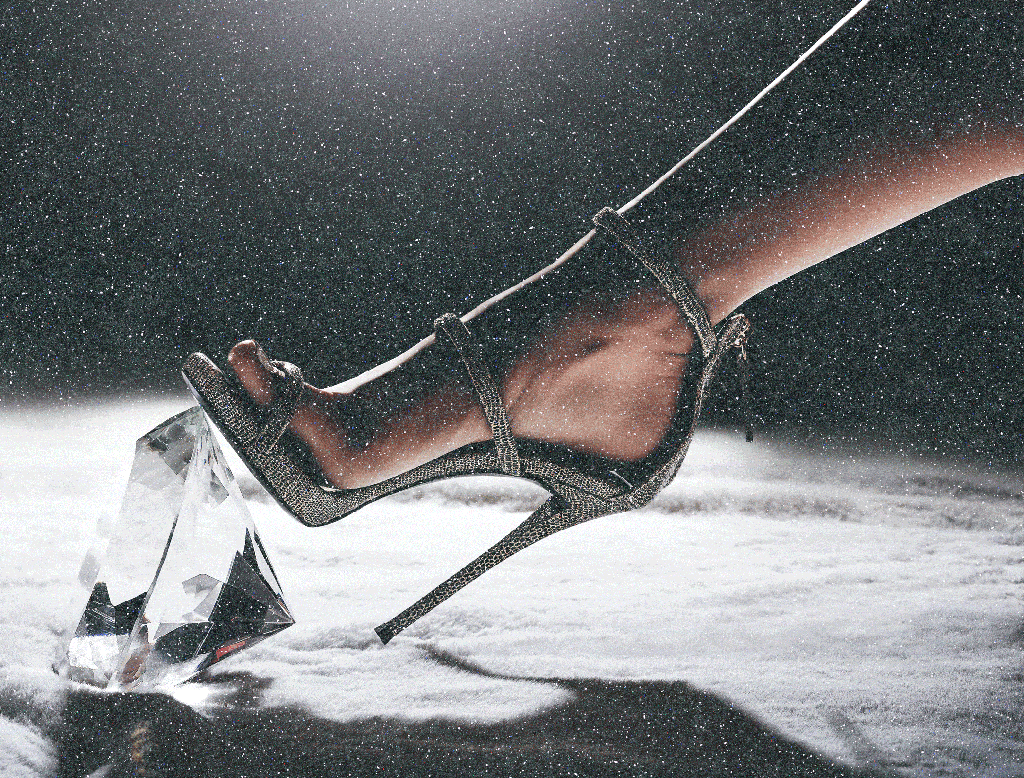 David Drebin - Diamond Crusher - Gif